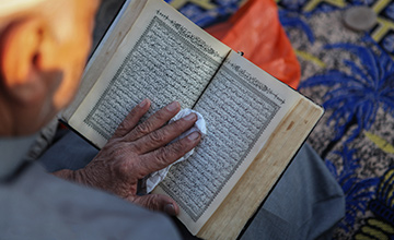 متن زیارت عاشورا + ترجمه و صوت