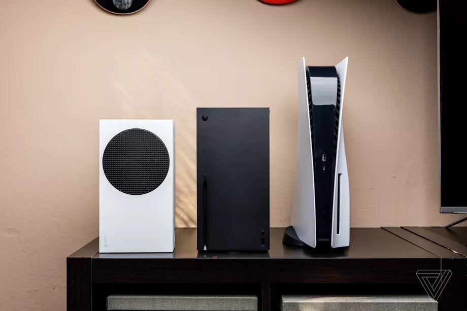 PS5 در مقابل ایکس باکس سری ایکس