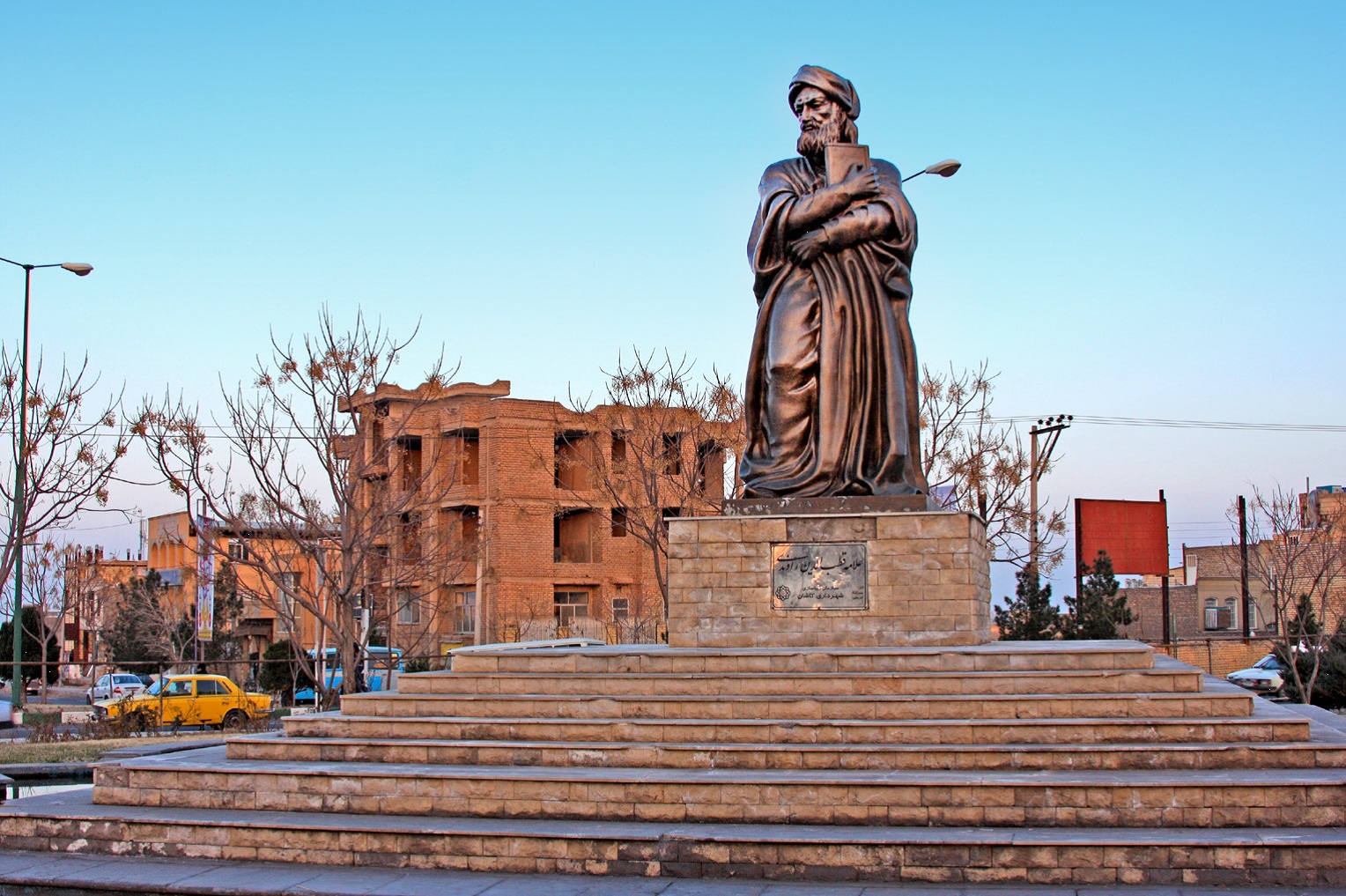 https://s16.picofile.com/file/8416865650/image3.jpg