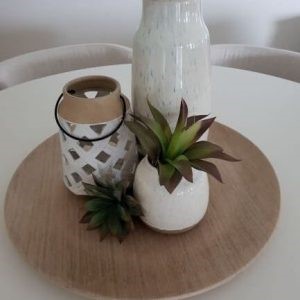 سرویس های بهداشتی و حمام های خلاق .... ایجاد فضاهای زیبا متخصصین به ما تخصصی را ارائه داده اند تا نیازهای شما در طراحی و بازسازی را با بالاترین استانداردهای حرفه ای ارائه دهیم. از آنجا که بازار آشپزخانه و حمام به طور مداوم در حال تغییر است ، ما همیشه از آخرین روندها آگاه هستیم و می توانیم موثرترین گزینه های طراحی و بازسازی را توصیه کنیم به مشتریان خود برای تهیه بودجه خود. ما با مشتریان خود شریک می شویم ، به صحبت های آنها گوش می دهیم و توصیه هایی می کنیم. با هم ، ما به نتیجه آشپزخانه ، حمام و لباسشویی بازسازی شده زیبایی می رسیم که مشتریان ما برای مدت طولانی از آن لذت خواهند برد. ما به عنوان متخصصان باتجربه ، تکنیک های ابتکاری طراحی و پیشرفته ترین محصولات را ارائه می دهیم. مشتریان ما با دانستن اینکه پروژه انجام شده نه تنها ارزش افزوده بلکه با بقیه خانه آنها هماهنگ است ، آرامش خاطر دارند.