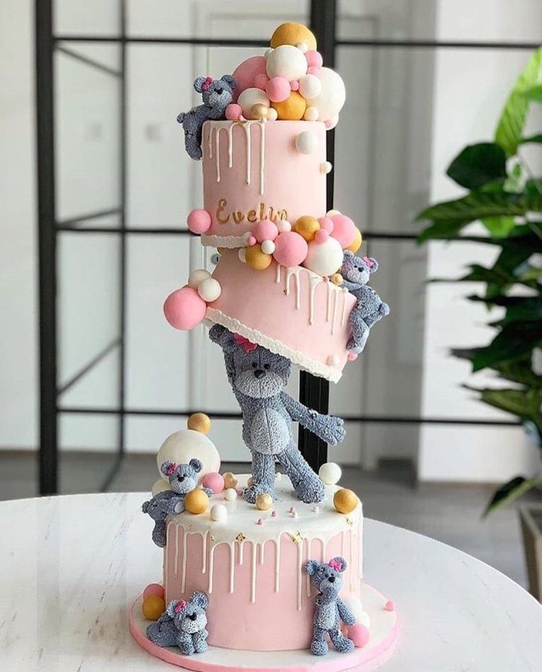 75_incredibly_creative_cakes_that_are_almost_too_cool_to_eat.jpg